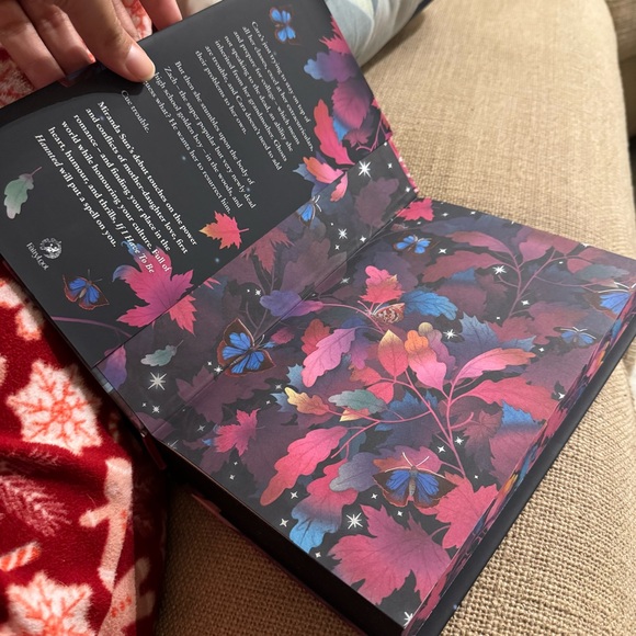 **SOLD** If I have to be Haunted by Miranda Sun (Fairyloot Edition) - Picture 3 of 6